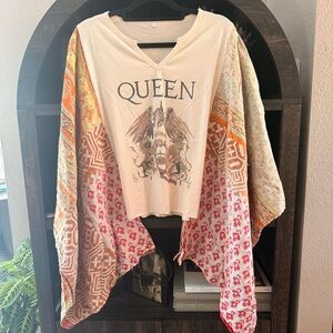 Queen Upcycled Kantha T-Shirt will fit size 0-3X